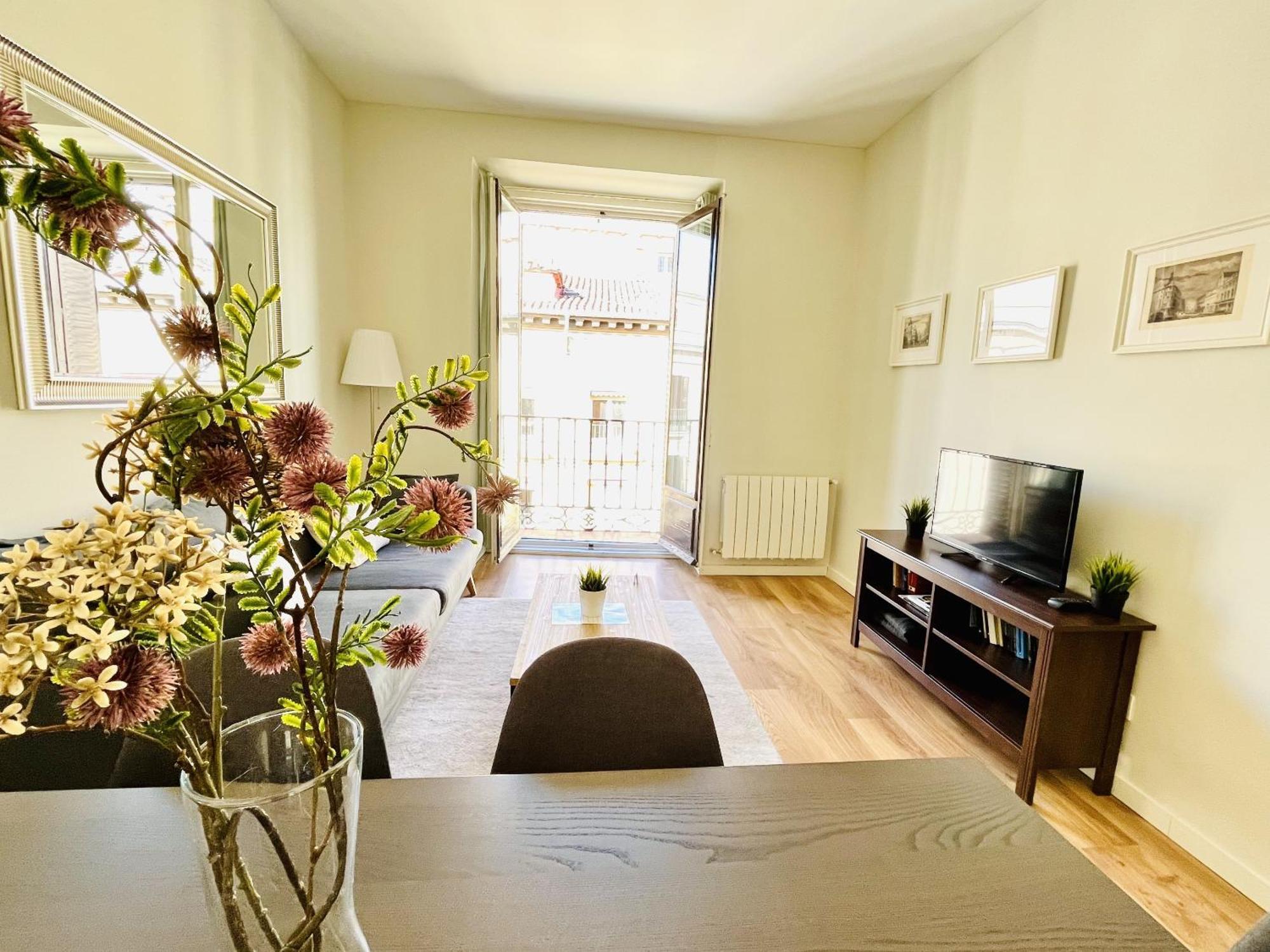 מדריד Dplace To Be - Luxury Apartment In Historic Center חדר תמונה