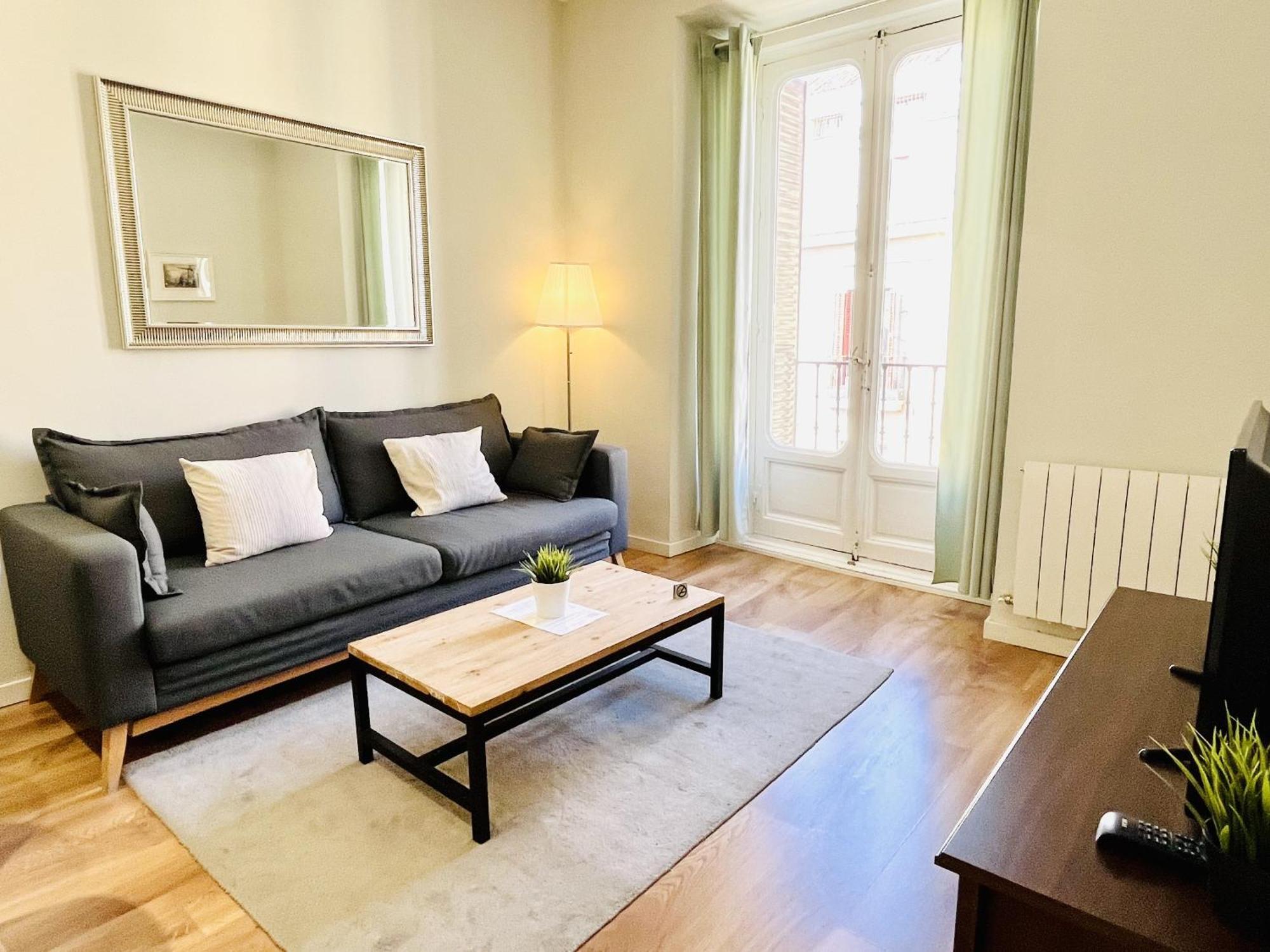 מדריד Dplace To Be - Luxury Apartment In Historic Center חדר תמונה